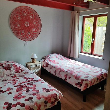 Gite Op Camping Le Bonhomme Neret Exterior photo